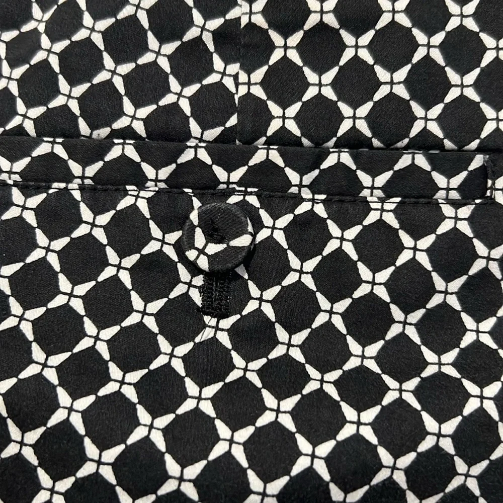 Talbots Black and White Patterned Women Shorts - Picture 6 of 8